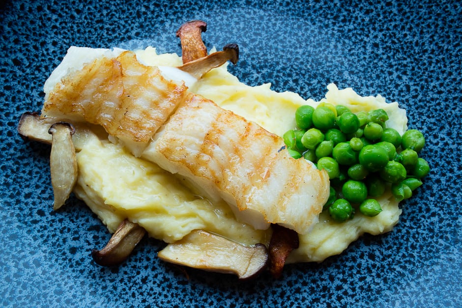 Halibut cooking recipe picture with mashed potatoes, peas and mushrooms