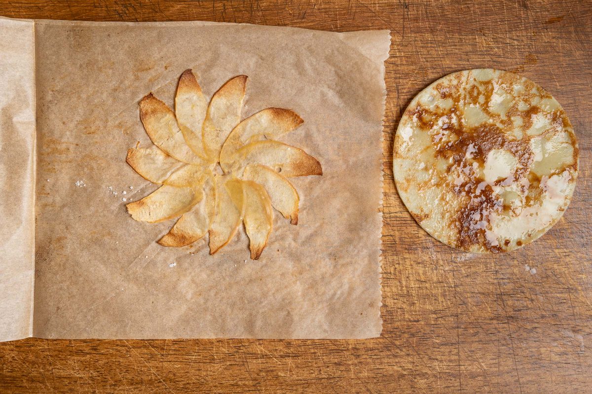 Apple baked flower and spread pancakes