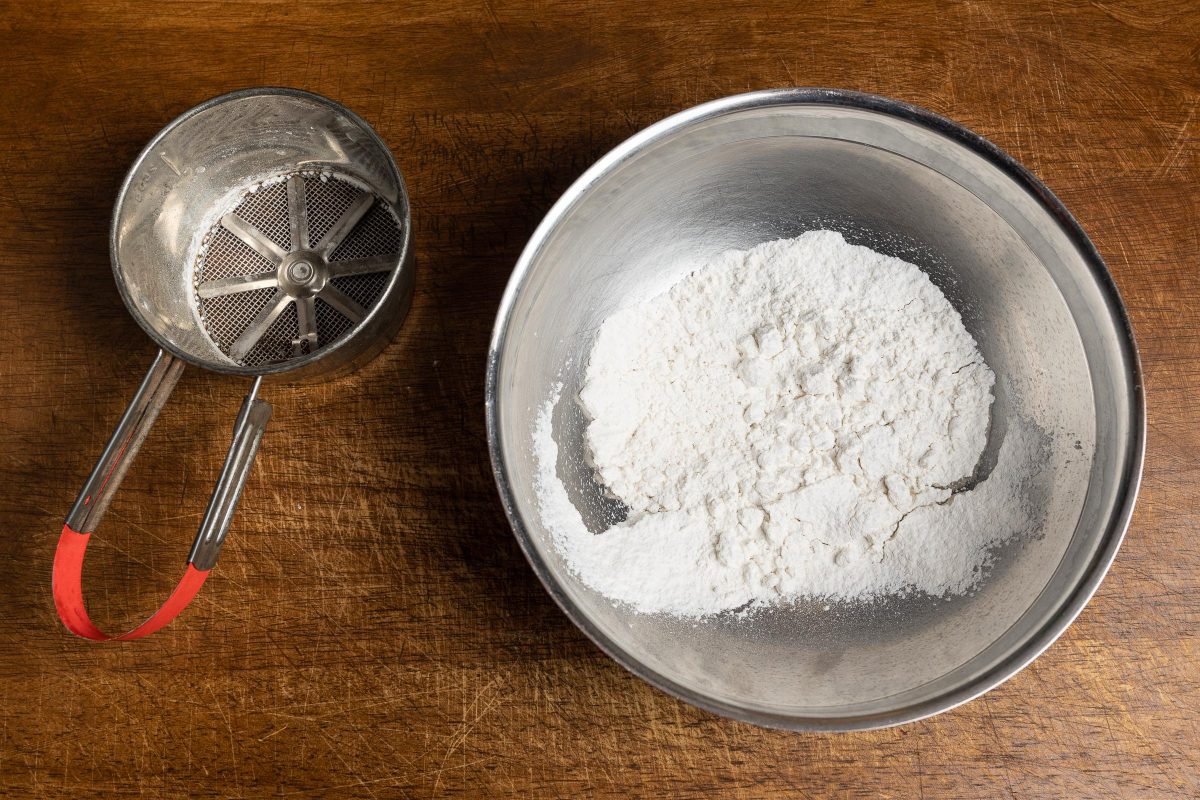 Sieved flour for pancake batter