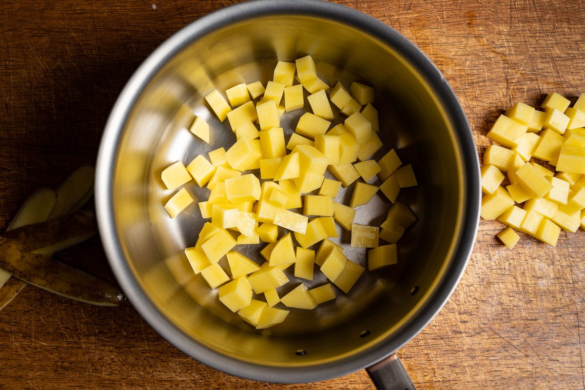 Boil potato cubes